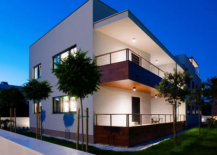 Lena Luxury Apartments