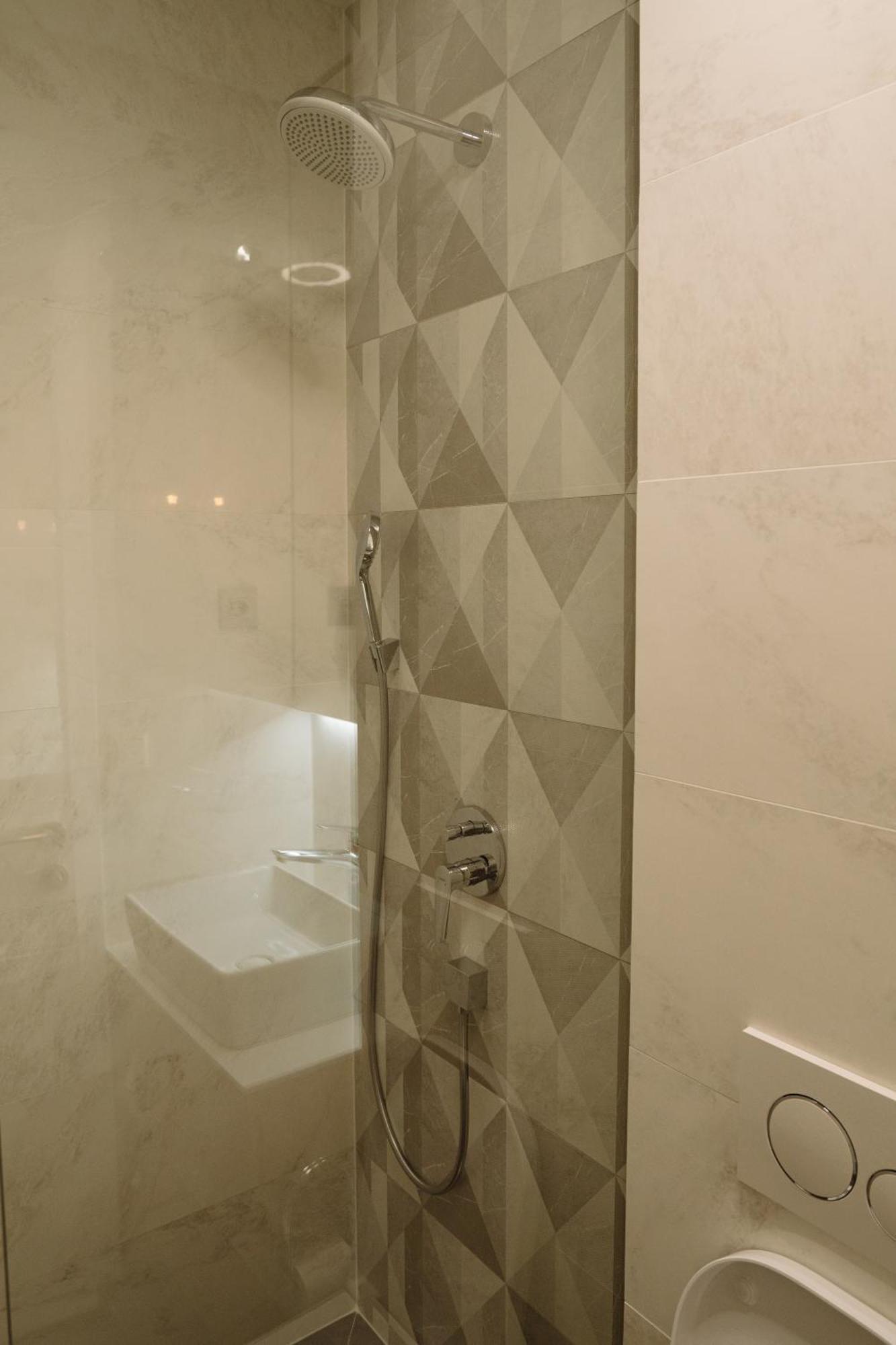 Lena Luxury Apartman *